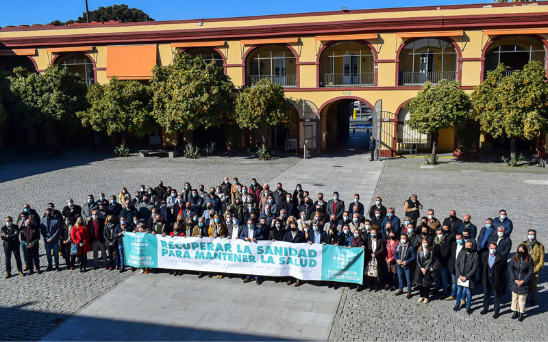 89 alcaldes de Sevilla constituyen una plataforma ante «el grave deterioro de la sanidad pública»