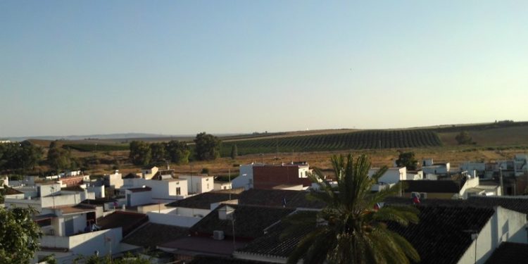 La Audiencia de Sevilla desestima el recurso del alcalde de Burguillos contra miembros del PSOE de la localidad 1 burguillos pueblo sevilla