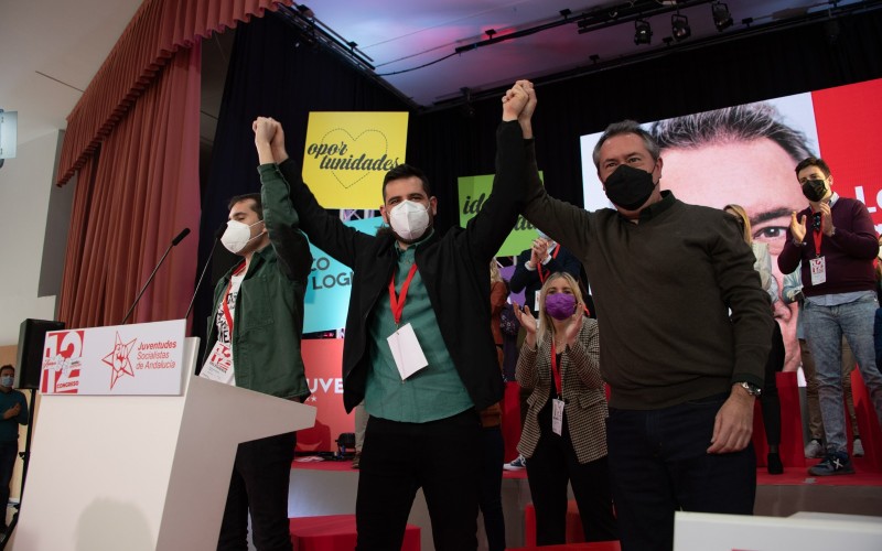 Juan Espadas junto a Moyano