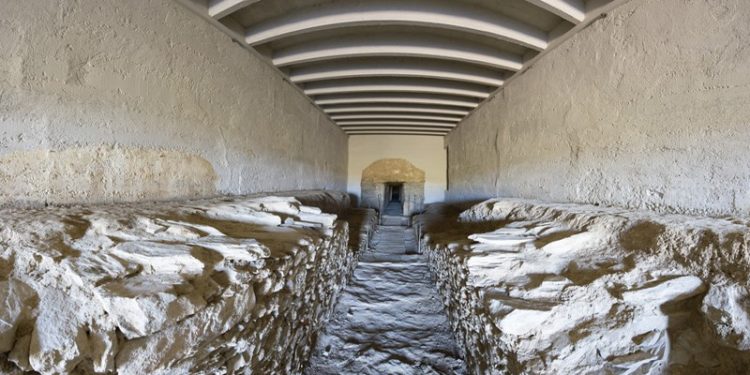 Hallan posibles restos de cabañas de la Edad del Cobre en Valencina de la Concepción 1 Dolmen La Pastora Valencina de la Concepción