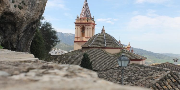 Ardales, Ayamonte, Salobreña y Zahara de la Sierra son los nuevos Municipios Turísticos de Andalucía 1 Zahara de la Sierra paisaje