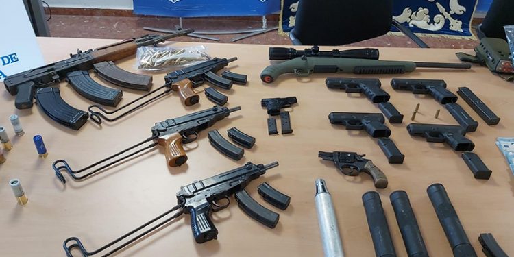 Detenido en Jerez tras embestir a un coche policial 1 Detenido en Jerez tras embestir a un coche policial