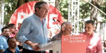 Juan Espadas Acto Gobierno Gente